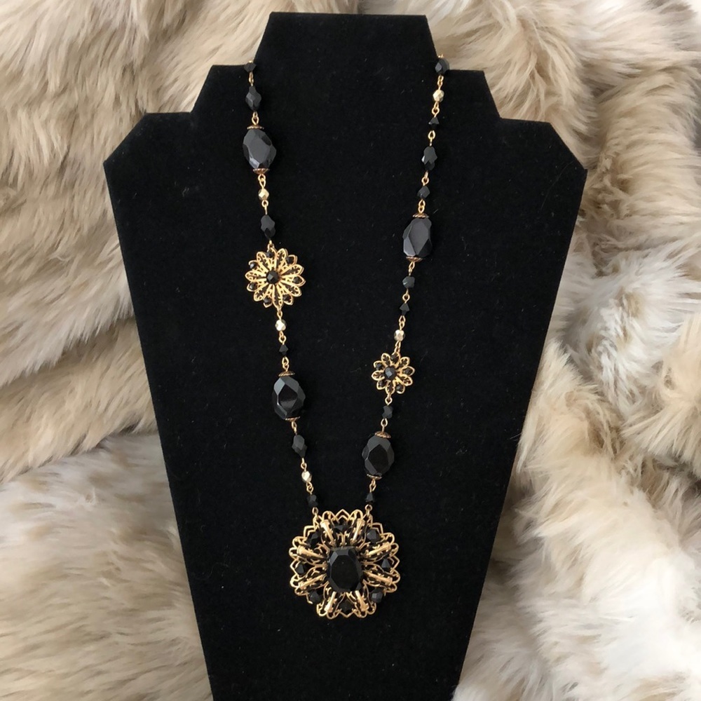 Bcbg black and gold necklace